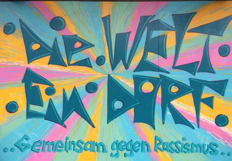 Zur Kunstaktion „Harte Schale – gleicher Kern“